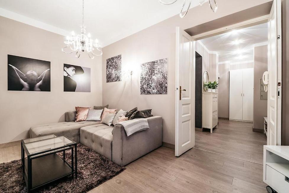 Avanti Milano Appartement *
